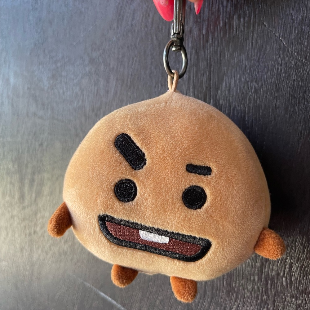 BT21 SHOOKY Plush keychain